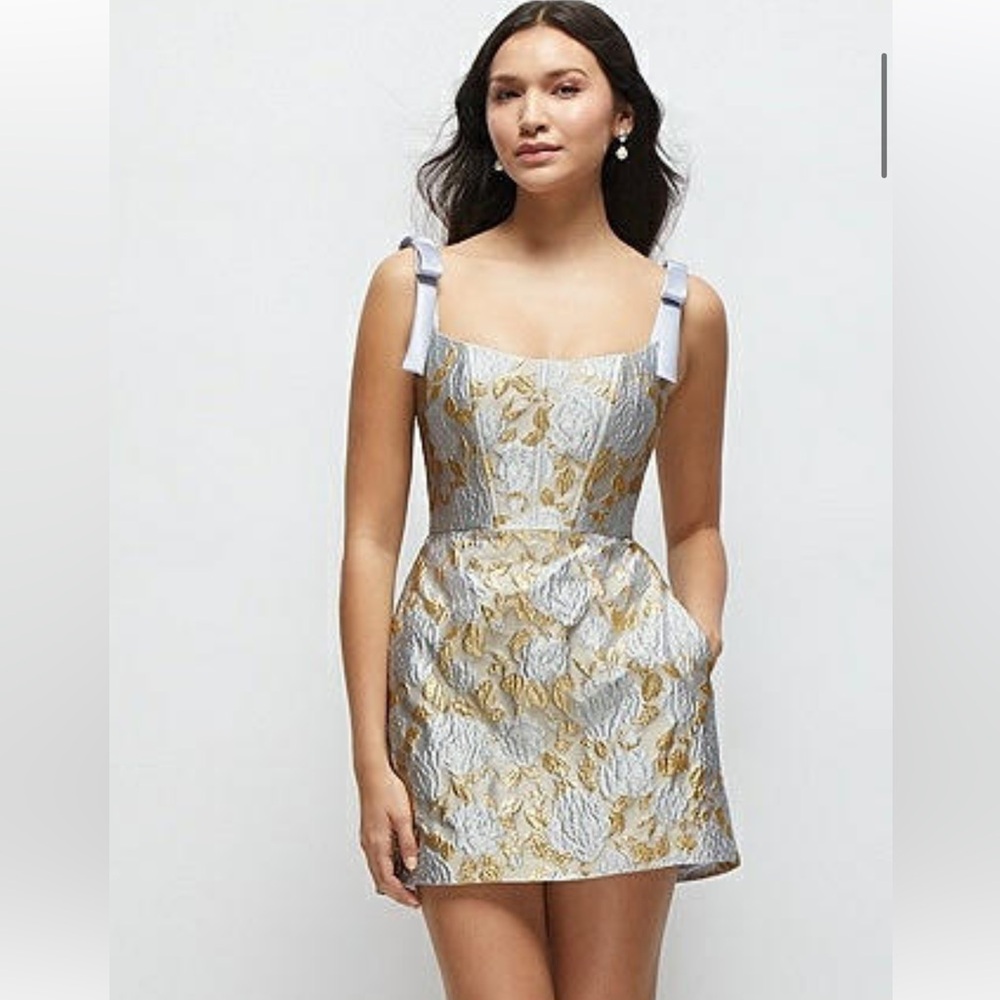 Dessy style 3149 winter mist size 10 NWT